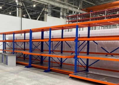 Промышленные стеллажи с выдвижными полками для длинномерных грузов (более 3000 мм)